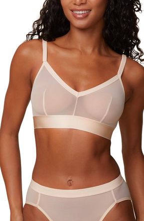 Harper Wilde ComfortMesh Triangle Bralette in Pearl at Nordstrom, Size 3X-Large