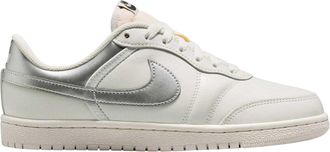 Nike Air Jordan Skyline-sportschoenen voor dames (Wit/zilver)