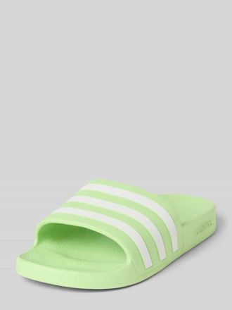 adidas Badeschuhe mit Label-Pr&auml;gung Modell ADILETTE AQUA in Hellgruen, Gr&ouml;&szlig;e 40,5