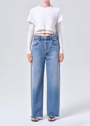 A Gold E Lyonne Straight Leg Jean In Outbreak
