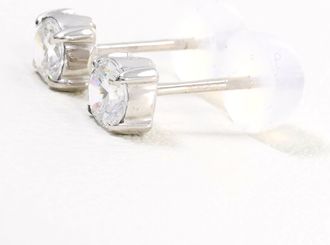 C&A Unbranded (14K) Stud Earrings (Pre-Owned)