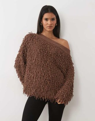 Asos Maglione testurizzato asimmetrico color cioccolato con spalle scoperte-Marrone