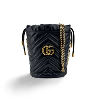 Gucci Gg Marmont Bucket Matelasse Leather Black Leather Handbag (Pre-Owned)