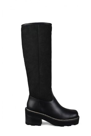 Gabriela Hearst Stiefel Vylos