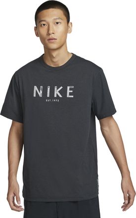 Nike Hyverse Dri-FIT UV T-Shirt Asia Sizing Black HJ7008-045