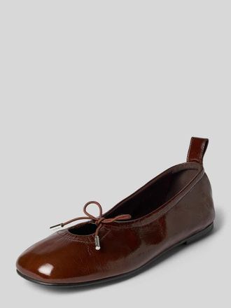 Alohas Ballerina mit Ziernaht Modell ROSALIND in Black, Gr&ouml;&szlig;e 36