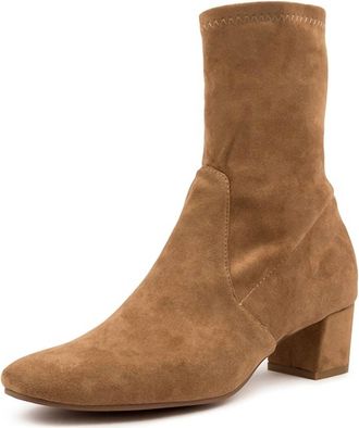 Django & Juliette Womens Hartful Boots In Sand