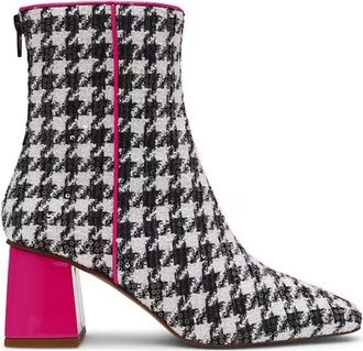 Betsey Johnson Womens Stevie Houndstooth Embellished Heel Booties In Grey