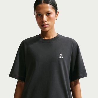Nike Womens Nike ACG Short-Sleeve T-Shirt in Black | DJ3646-011