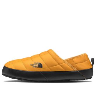 The North Face Thermoball Traction Mule V Summit Gold TNF Black NF0A3UZN-ZU3
