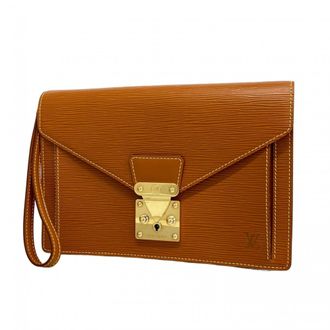 Louis Vuitton Gold Cipango Clutch Bag (Pre-Owned)