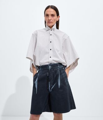 Bottega Veneta Shorts in denim sovratinto - Blu - Donna - 36