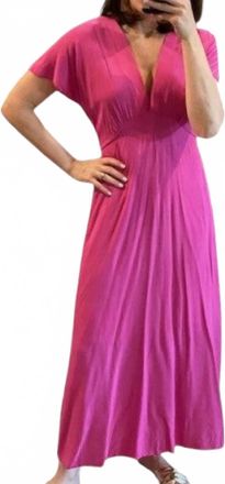 Astr Short Sleeve Deep V-Neck Maxi Dress In Fuchsia