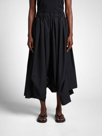 Comme Des Gar&ccedil;ons Wide-Leg Wool Shorts with Asymmetric Hem