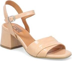 Miz Mooz Bela Block Heel Sandal in Peach Patent at Nordstrom Rack, Size 8.5-9Us / 39Eu