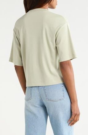 Vince Wide Sleeve Crop T-Shirt in Jade Water at Nordstrom Rack, Size X-Small