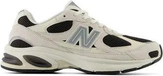 New Balance Unisex 2010 en Blanco/Gris, Gamuza/Malla, Talla 38.5