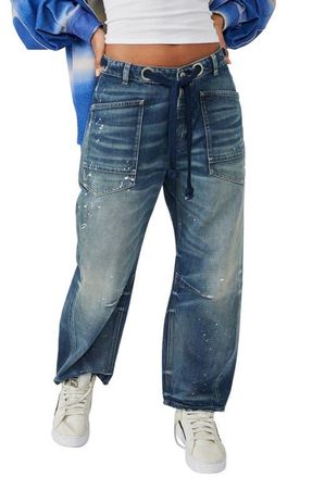 Free People We the Free Moxie Mid Rise Barrel Jeans in Timeless Blue at Nordstrom, Size 25