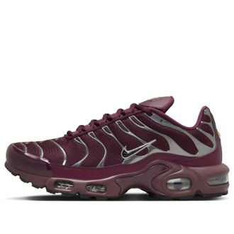 Nike (WMNS) Nike Air Max Plus SE Night Maroon Metallic Silver HJ9743-600
