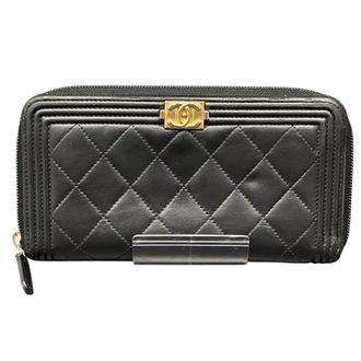 Chanel Black Leather Long Wallet (Bi-Fold) (Pre-Owned)