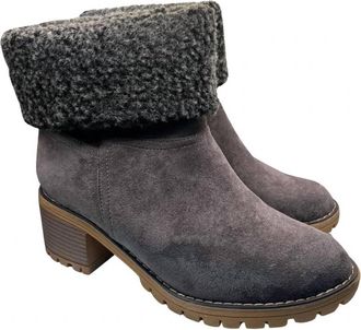 Corkys Footwear Womens Cotton Fold-Over Faux Fur Cuff Ankle Boots In Grey