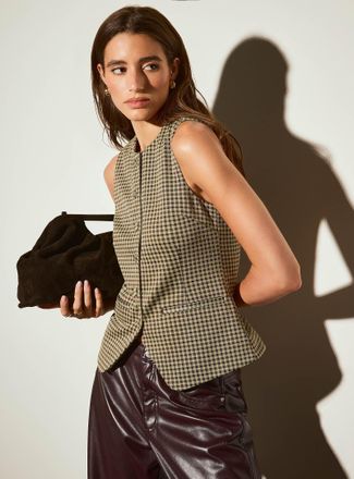 Icone Womens Dense knit covered buttons elongated vest