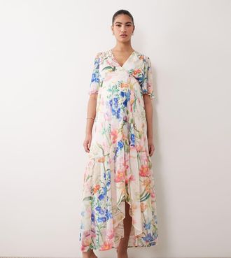 Hope & Ivy Maternity Vestito lungo avvolgente allacciato in vita bianco a fiori-Rosa