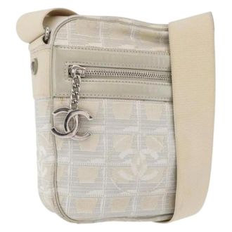 Chanel Pre-owned Cross Body Bags, female, Beige, Size: ONE SIZE Pre-owned Vintage Nylon Shoulder Bag
