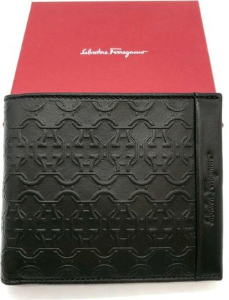 Ferragamo Black Leather Wallet (Bi-Fold) (Pre-Owned)