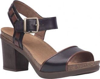 Dansko Womens Debby Full Grain Leather Sandal In Black