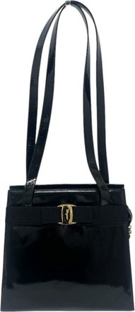 Ferragamo Vara Black Leather Shoulder Bag Tote Bag (Pre-Owned)