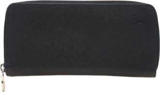Louis Vuitton Taiga Black Leather Long Wallet (Bi-Fold) (Pre-Owned)