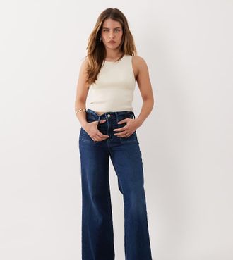 Good American Petite - Jeans a palazzo tecnici morbidi a vita alta lavaggio blu scuro-Blu navy