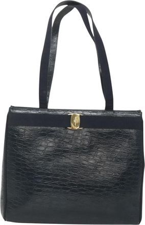 Ferragamo Vara Navy Leather Shoulder Bag (Pre-Owned)