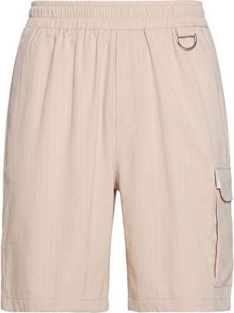 Family Fir$t Milano BOTTOMWEAR - Shorts e bermuda su YOOX.COM
