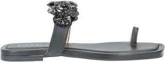 Alma En Pena FOOTWEAR - Thong sandals on YOOX.COM