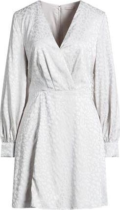 Guess VESTITI - Vestiti corti su YOOX.COM