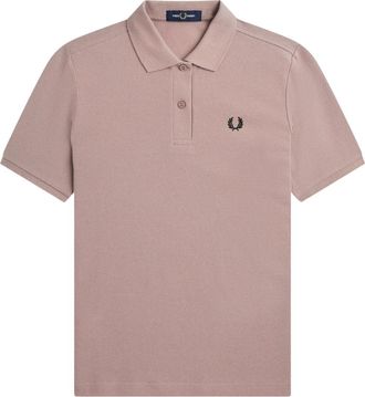 Fred Perry Poloshirt Met Zwart Logo En Donkerroze Kleur