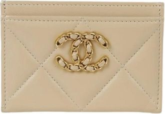 Chanel Pre-owned Wallets, female, Beige, Size: ONE SIZE Pre-owned Card Holder