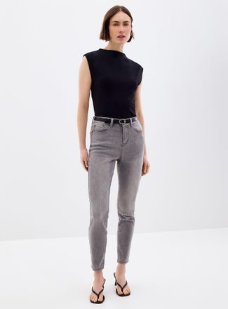 Contemporaine Womens Sleek stretch jean Fit: Slim leg, regular rise