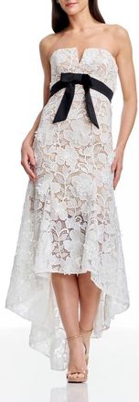 Dress The Population Lucia Floral Lace High-Low Cocktail Dress in White-Black at Nordstrom, Size Xx-Small