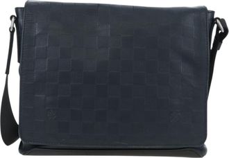 Louis Vuitton District Messenger Damier Infini Leather Black Leather Handbag (Pre-Owned)