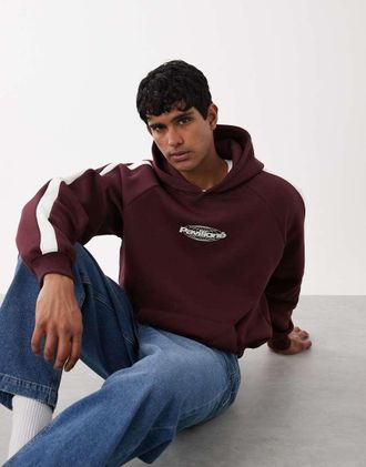 Cotton On Felpa con cappuccio squadrata bordeaux con grafica-Rosso