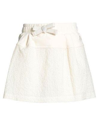 Moncler HOSEN & R&Ouml;CKE - Shorts & Bermudashorts auf YOOX.COM