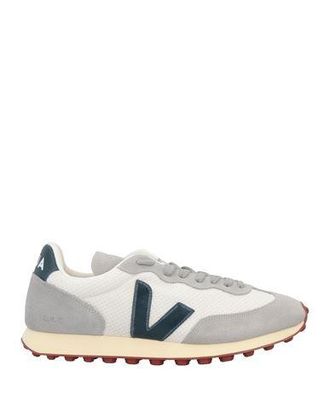 Veja FOOTWEAR - Trainers on YOOX.COM