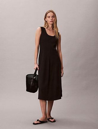 Calvin Klein Vestido midi acampanado con cuello abierto