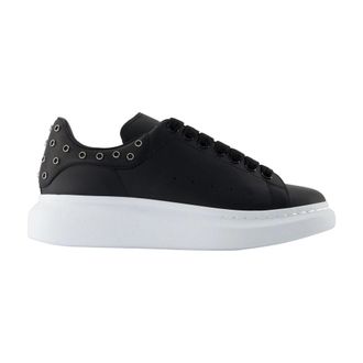 Alexander McQueen Oversized Sneaker - male - Alexander McQueen - Sneakers - Black - 10 UK - Shoes