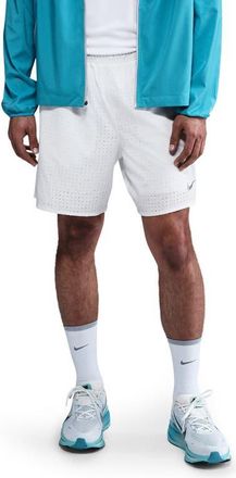 Nike Dri-FIT Challenger Breathe 7-Inch Training Shorts in Summit White/Reflective Silve at Nordstrom, Size Xx-Large