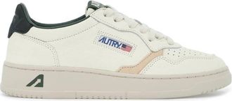 Autry Medalist Low-Top Sneakers, Brand Size 40 ( US Size 10 )