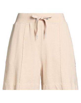 Parajumpers Shorts & Bermuda Shorts